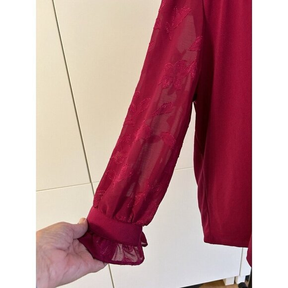 CeCe Womens Ruffle Neck 3/4 Semi Sheer Embroidered Sleeve Plumeria Size L - Picture 2 of 7